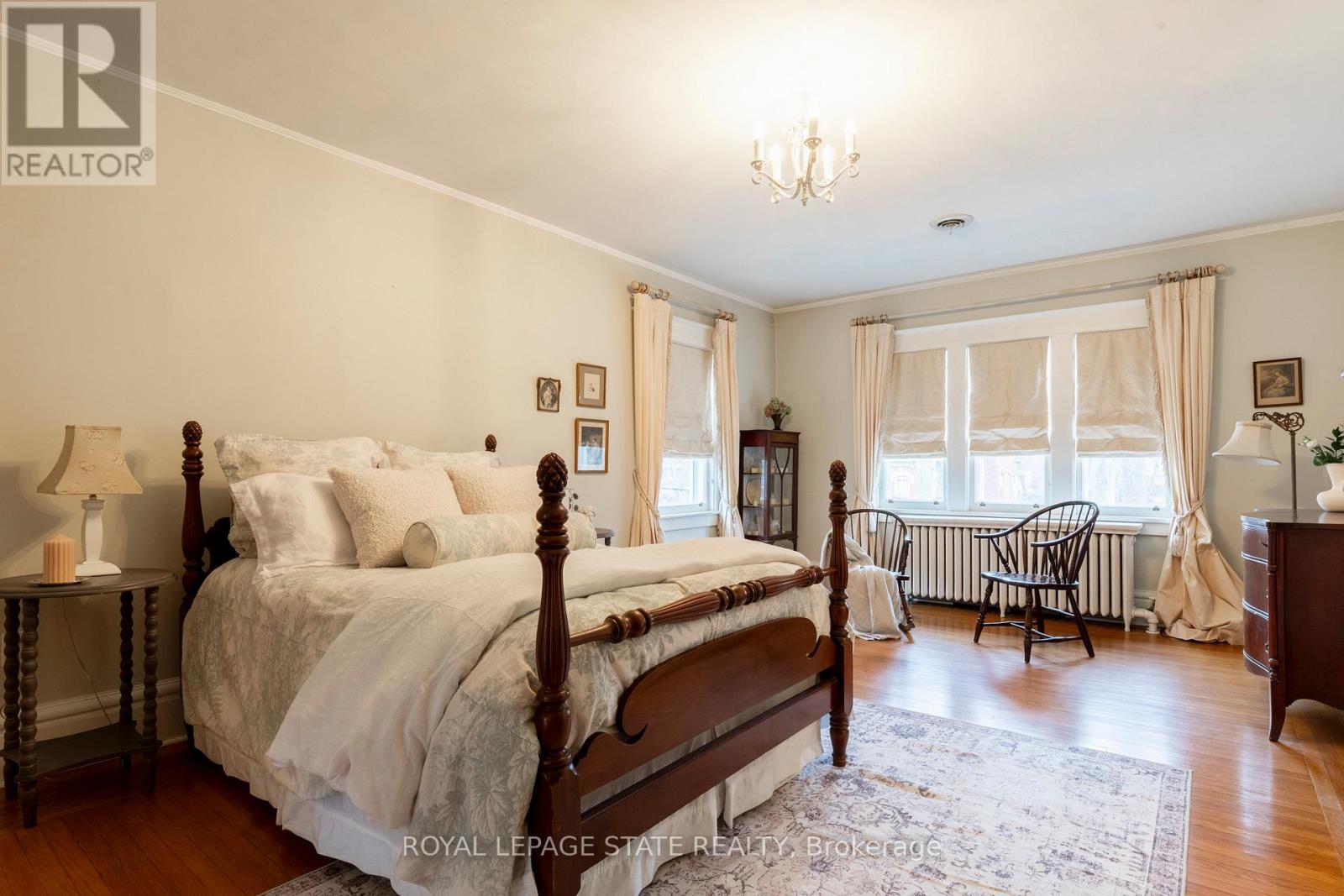 247 Macnab Street S, Hamilton, Ontario  L8P 3E2 - Photo 29 - X12463681