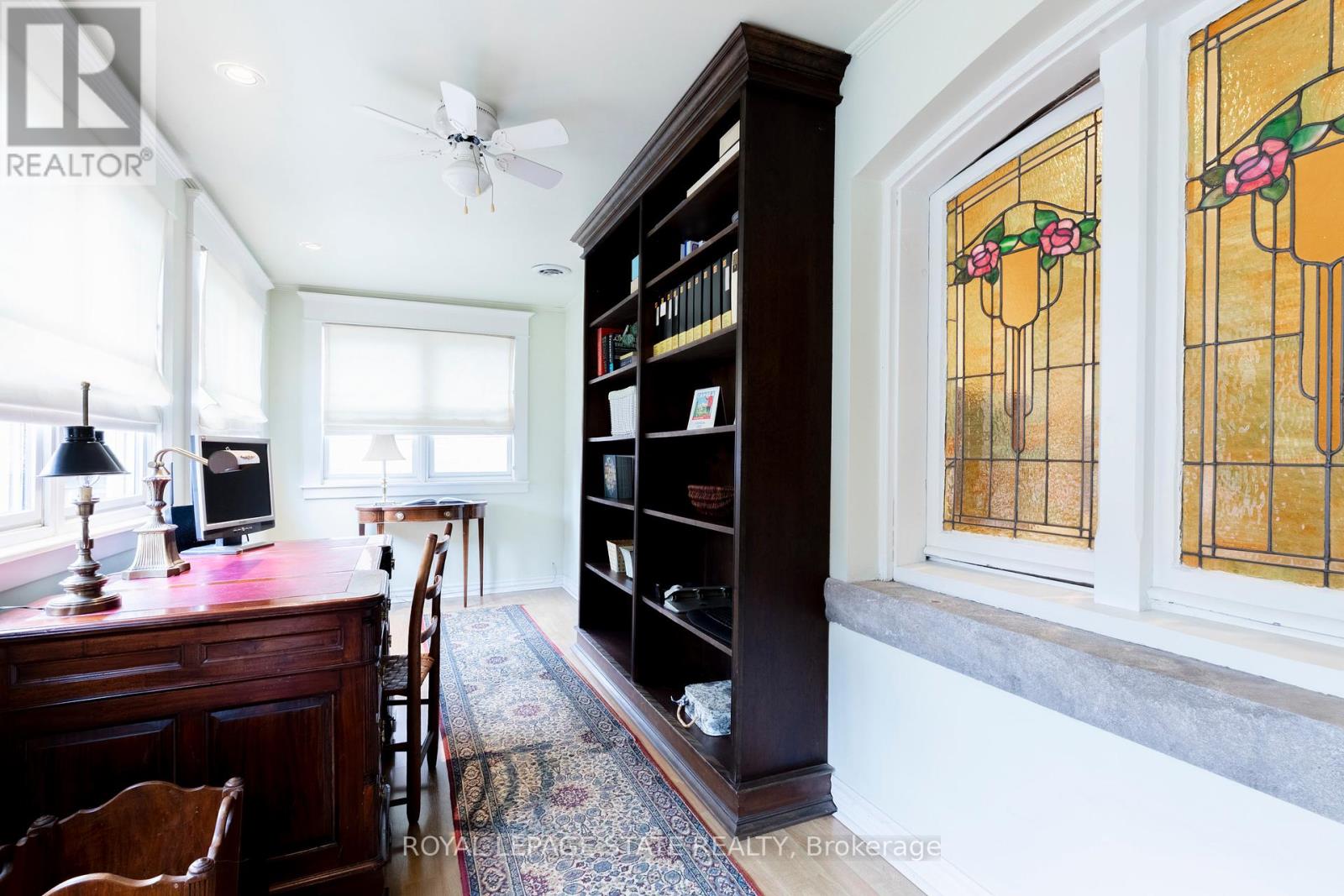 247 Macnab Street S, Hamilton, Ontario  L8P 3E2 - Photo 36 - X12463681