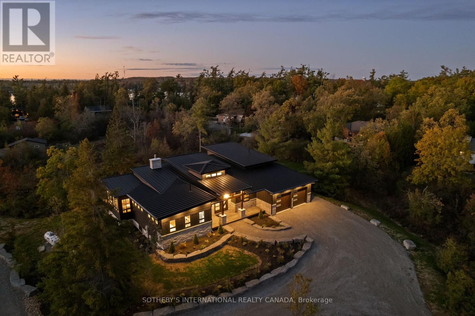 5 Juniper Park Street, Kawartha Lakes, Ontario  K0M 1A0 - Photo 6 - X12463717