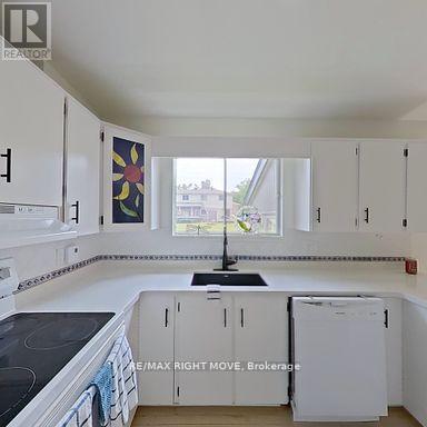 4 Maypark Drive, Bracebridge, Ontario  P1L 1C3 - Photo 17 - X12463742