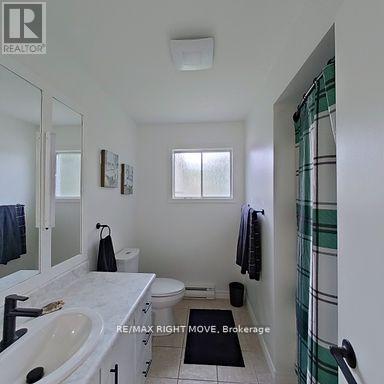 4 Maypark Drive, Bracebridge, Ontario  P1L 1C3 - Photo 30 - X12463742