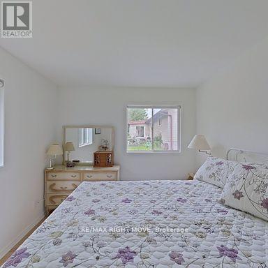 4 Maypark Drive, Bracebridge, Ontario  P1L 1C3 - Photo 40 - X12463742