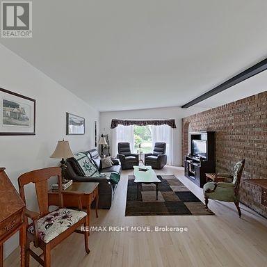4 Maypark Drive, Bracebridge, Ontario  P1L 1C3 - Photo 42 - X12463742