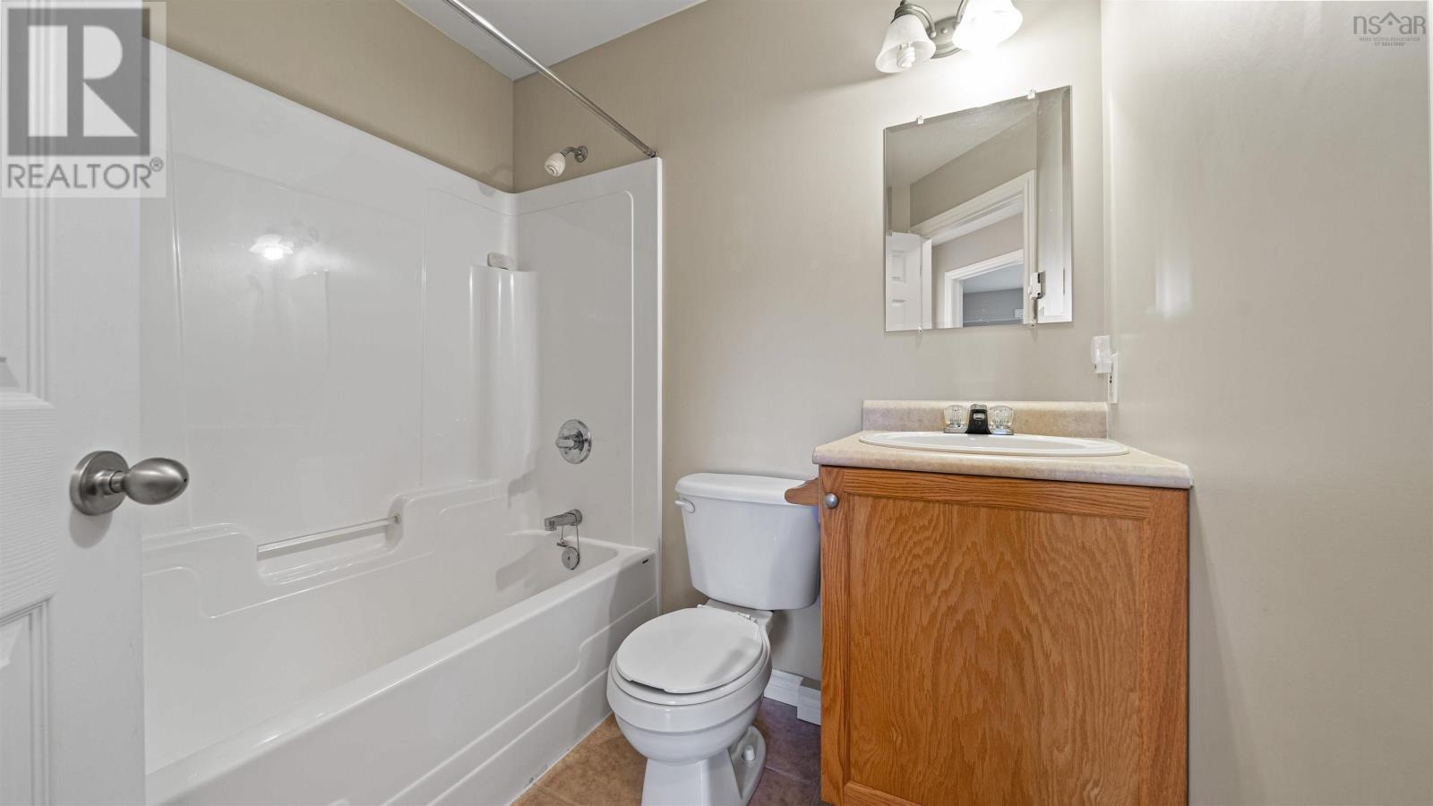 227 Green Village Lane, Dartmouth, Nova Scotia  B2Y 4V5 - Photo 40 - 202523650
