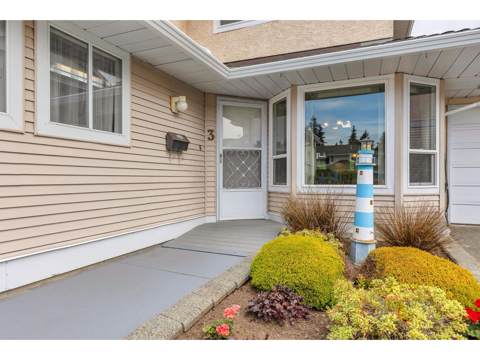 3 2475 Emerson Street, Abbotsford, British Columbia  V2T 4W5 - Photo 3 - R3058756