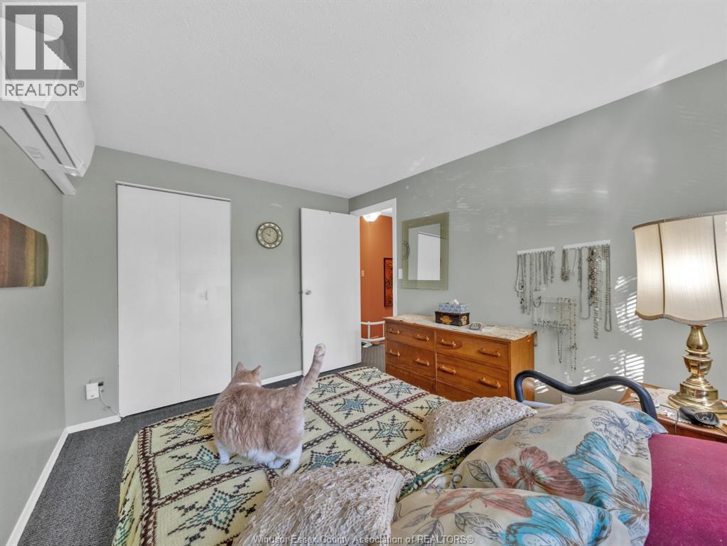 6430 Thornberry, Windsor, Ontario  N8T 2W9 - Photo 18 - 25026202