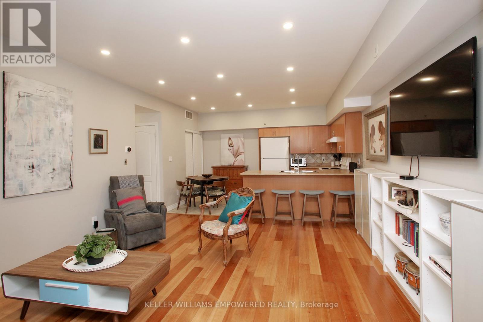 109 - 1837 Eglinton Avenue E, Toronto, Ontario  M4A 2Y4 - Photo 6 - C12463360