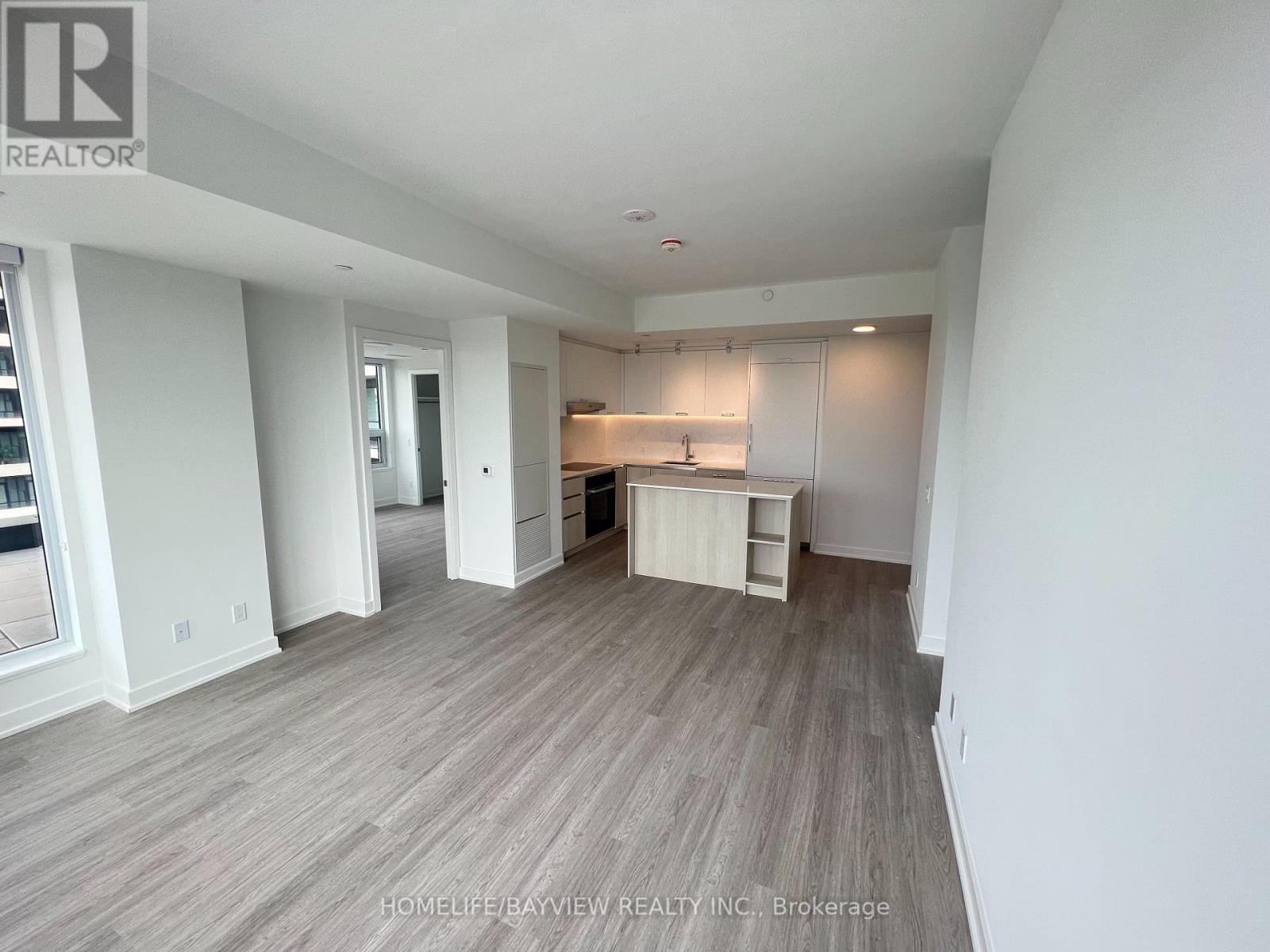 724 - 8188 Yonge Street, Vaughan, Ontario  L4J 1W5 - Photo 12 - N12419490