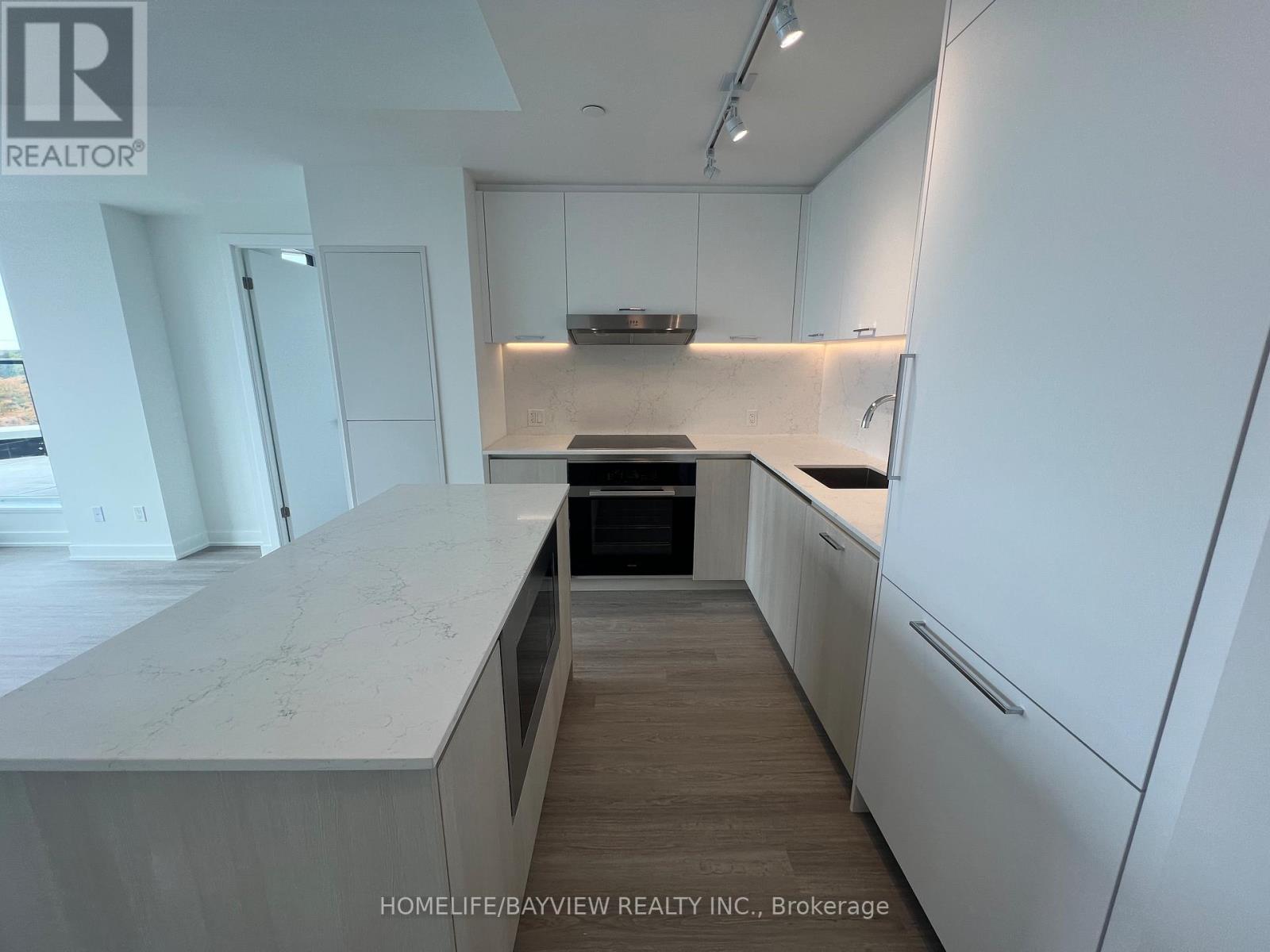 724 - 8188 Yonge Street, Vaughan, Ontario  L4J 1W5 - Photo 15 - N12419490