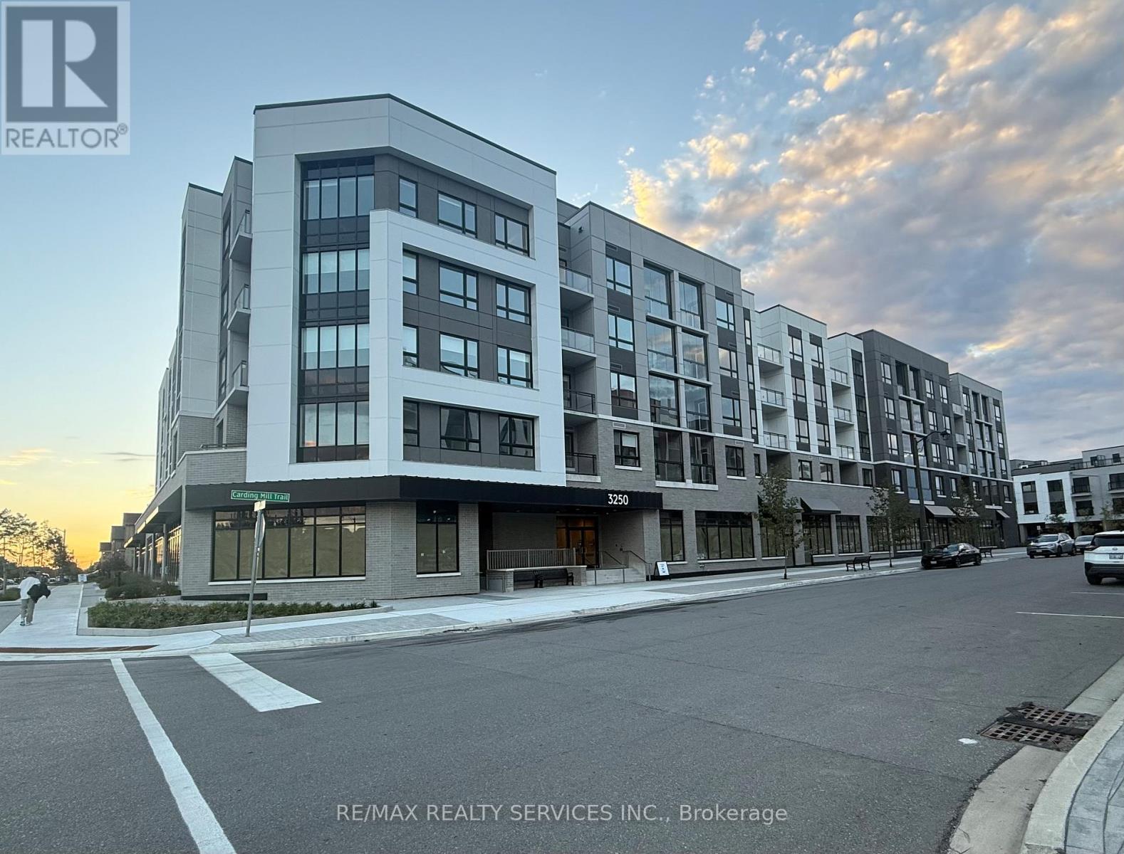 236 - 3250 CARDING MILL TRAIL, Oakville, Ontario