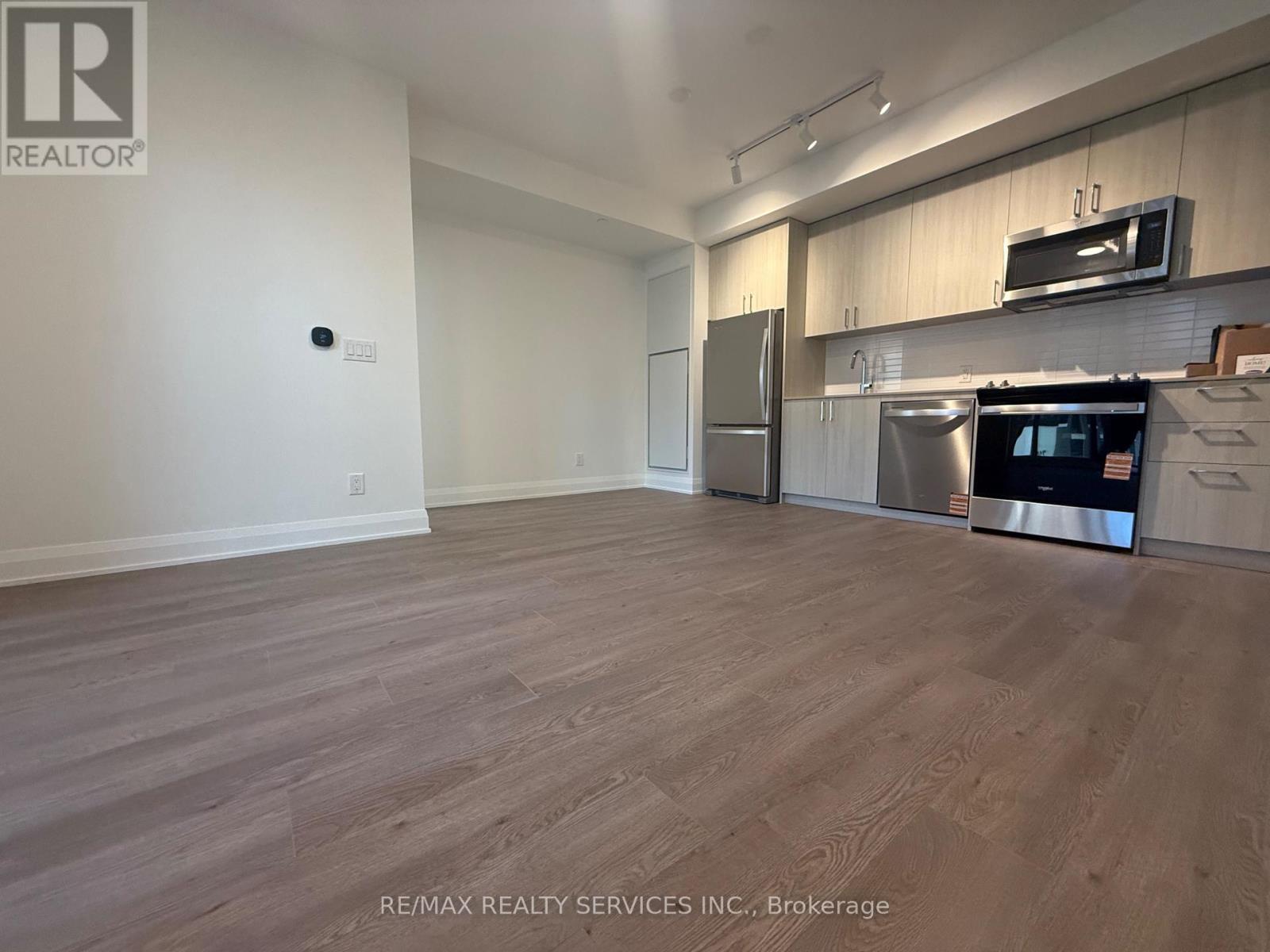 236 - 3250 Carding Mill Trail, Oakville, Ontario  L6M 1L3 - Photo 5 - W12463731