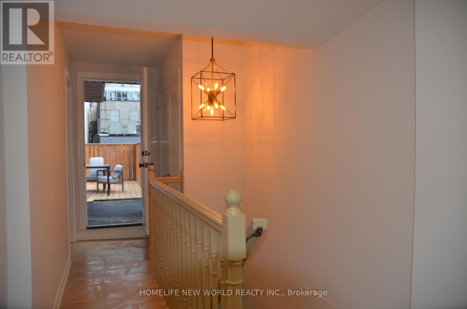 Upper Level - 231 Queen Street W, Toronto, Ontario  M5V 1Z4 - Photo 27 - C12462911