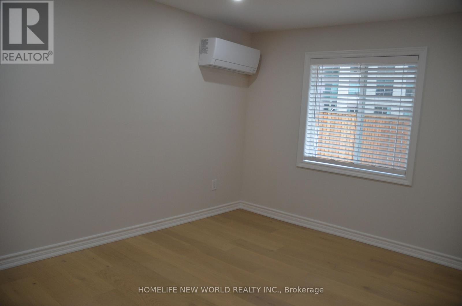 Upper Level - 231 Queen Street W, Toronto, Ontario  M5V 1Z4 - Photo 25 - C12462911