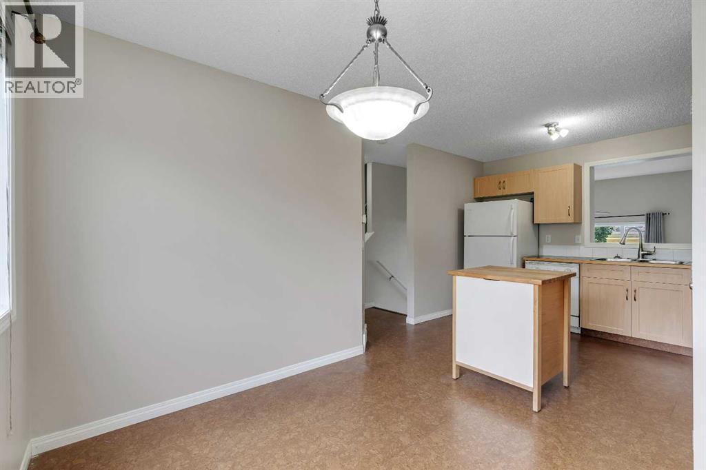 135 Copperfield Lane Se, Calgary, Alberta  T2Z 4S9 - Photo 10 - A2255010