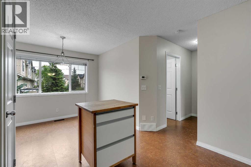 135 Copperfield Lane Se, Calgary, Alberta  T2Z 4S9 - Photo 9 - A2255010