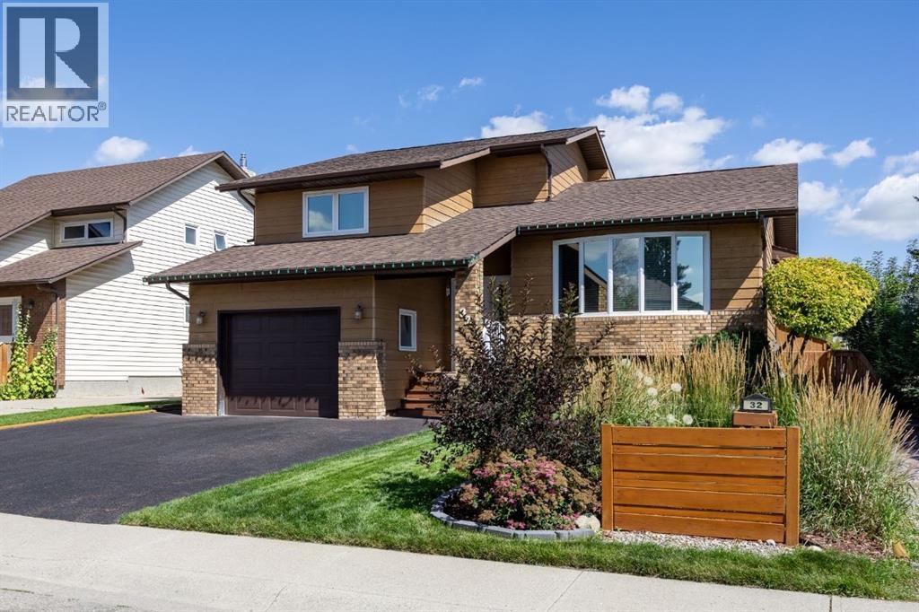 32 Rideau Close Sw, Airdrie, Alberta  T4B 1A6 - Photo 39 - A2263593