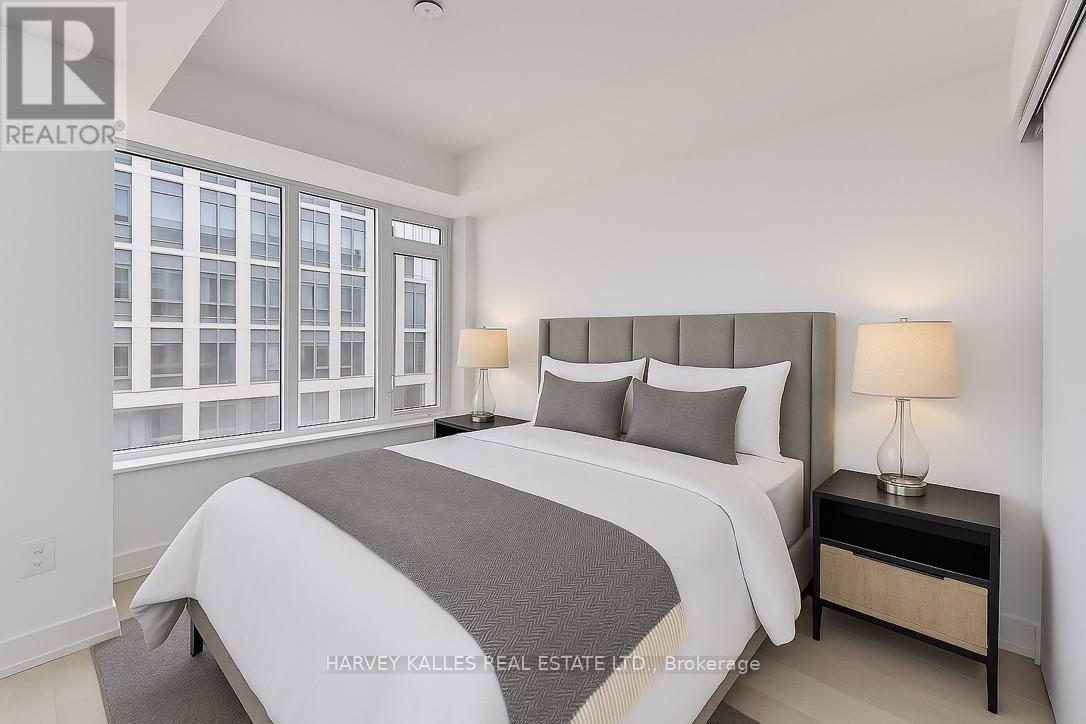 2405 - 11 Yorkville Avenue, Toronto, Ontario  M4W 0B7 - Photo 10 - C12463769