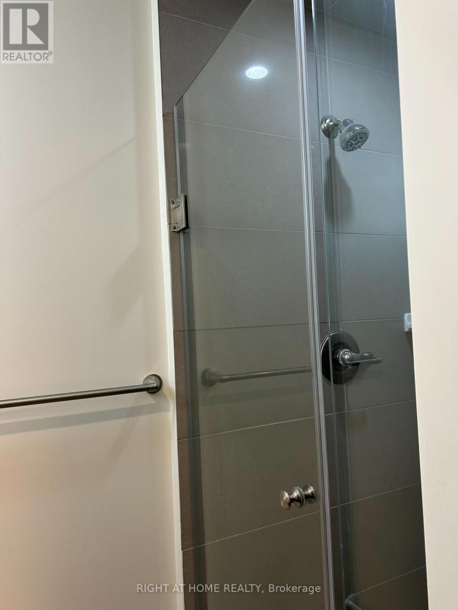 Gph23 - 100 Harrison Garden Boulevard, Toronto, Ontario  M2N 0C2 - Photo 5 - C12463792