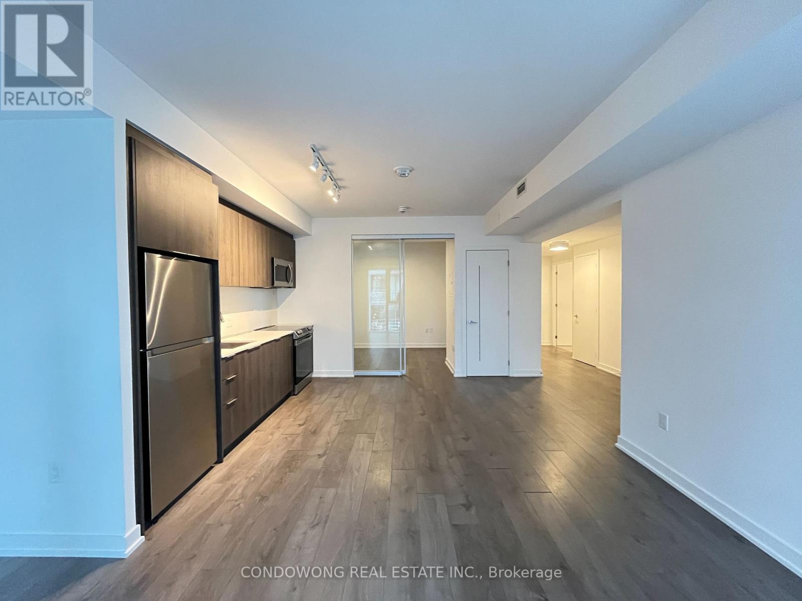 2309 - 357 King Street W, Toronto, Ontario  M5V 0S7 - Photo 3 - C12463809
