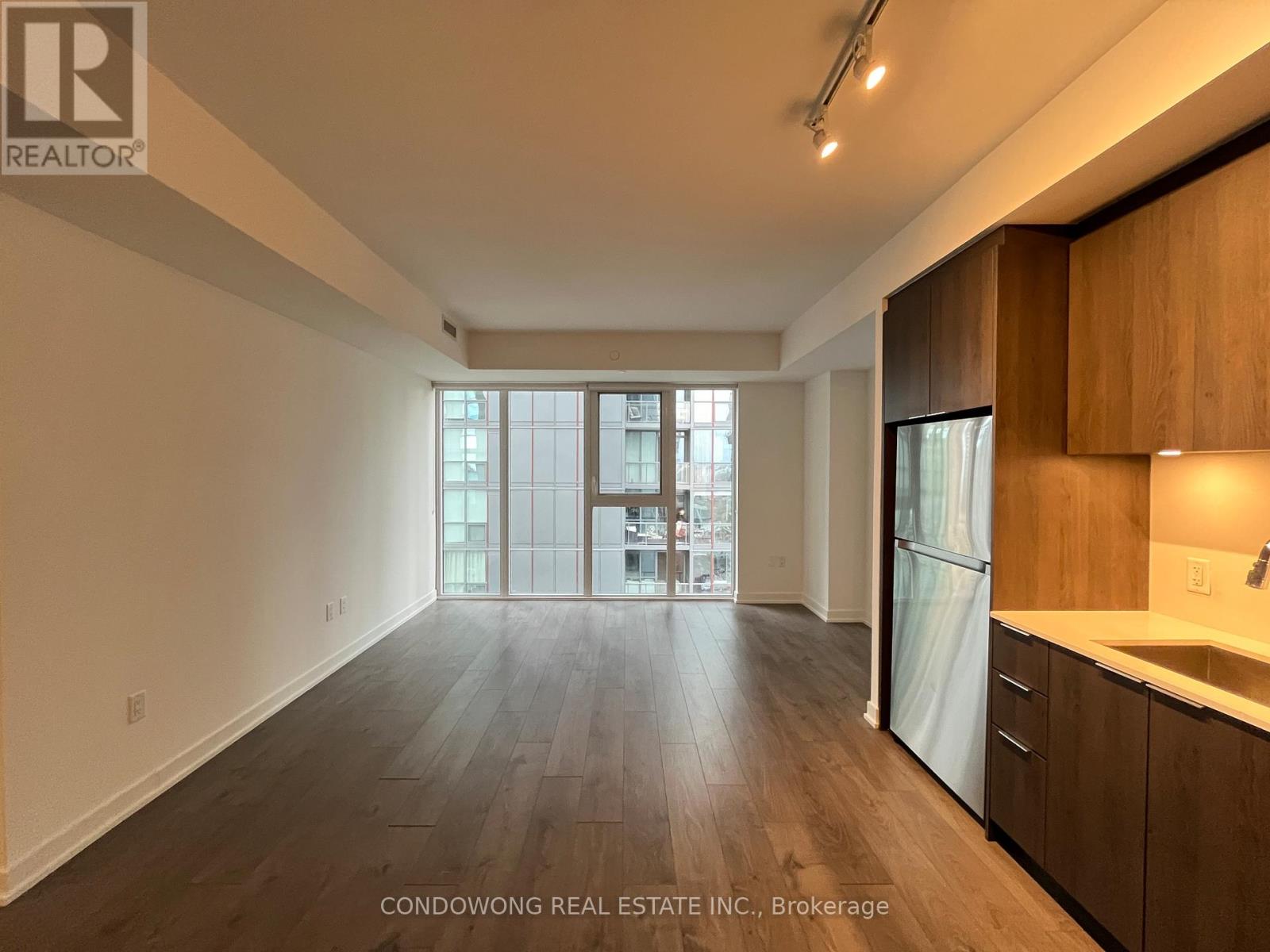 2309 - 357 King Street W, Toronto, Ontario  M5V 0S7 - Photo 4 - C12463809