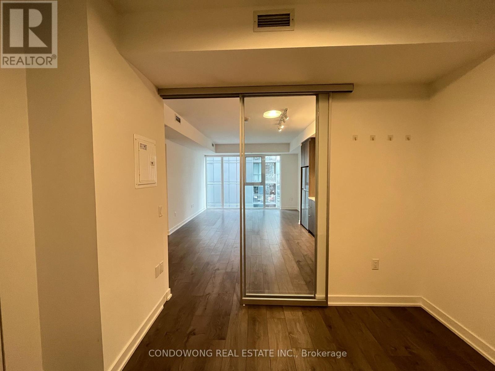 2309 - 357 King Street W, Toronto, Ontario  M5V 0S7 - Photo 7 - C12463809