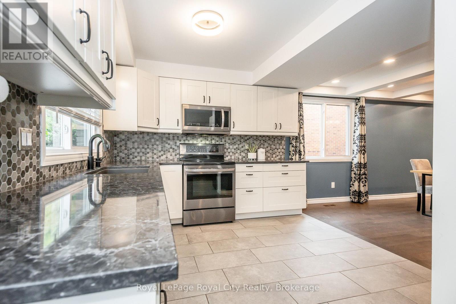 236 Ironwood Road, Guelph, Ontario  N1G 3G1 - Photo 12 - X12463972