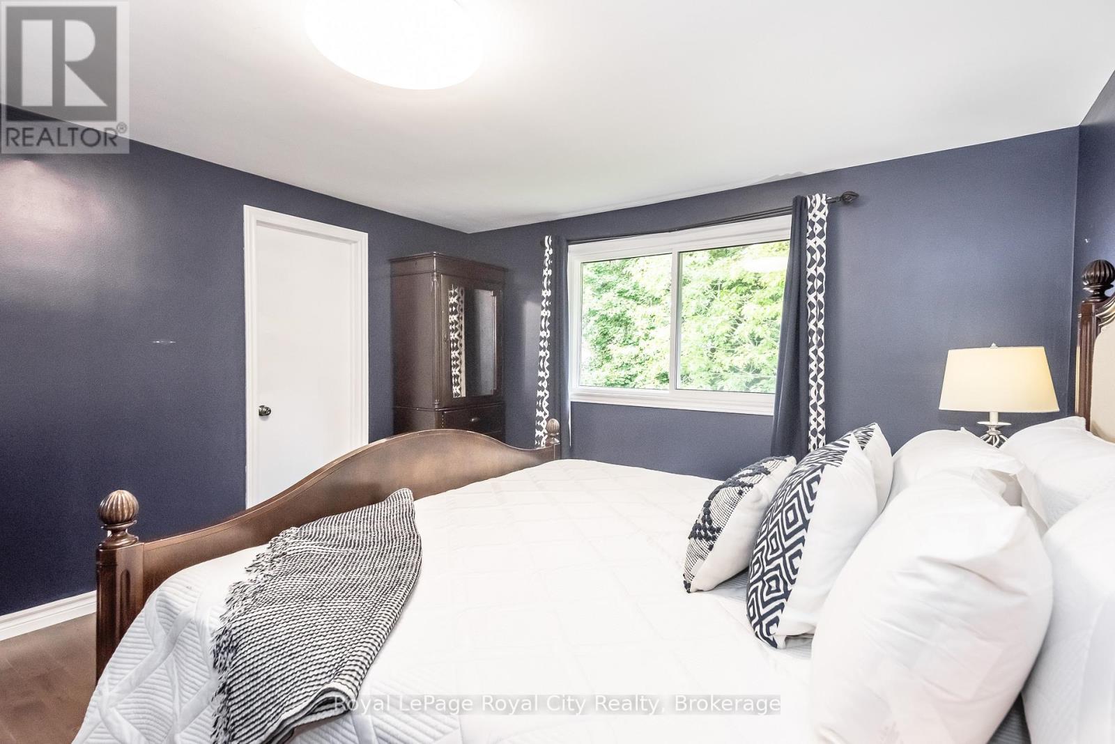 236 Ironwood Road, Guelph, Ontario  N1G 3G1 - Photo 24 - X12463972