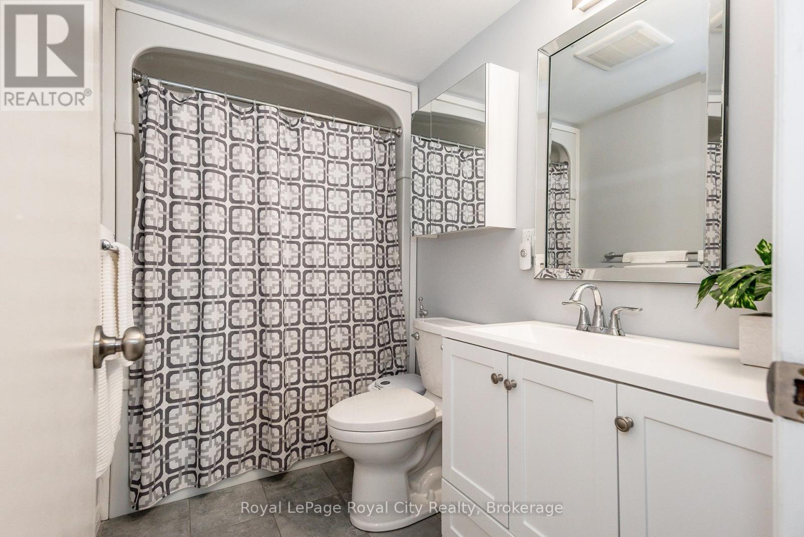 236 Ironwood Road, Guelph, Ontario  N1G 3G1 - Photo 31 - X12463972