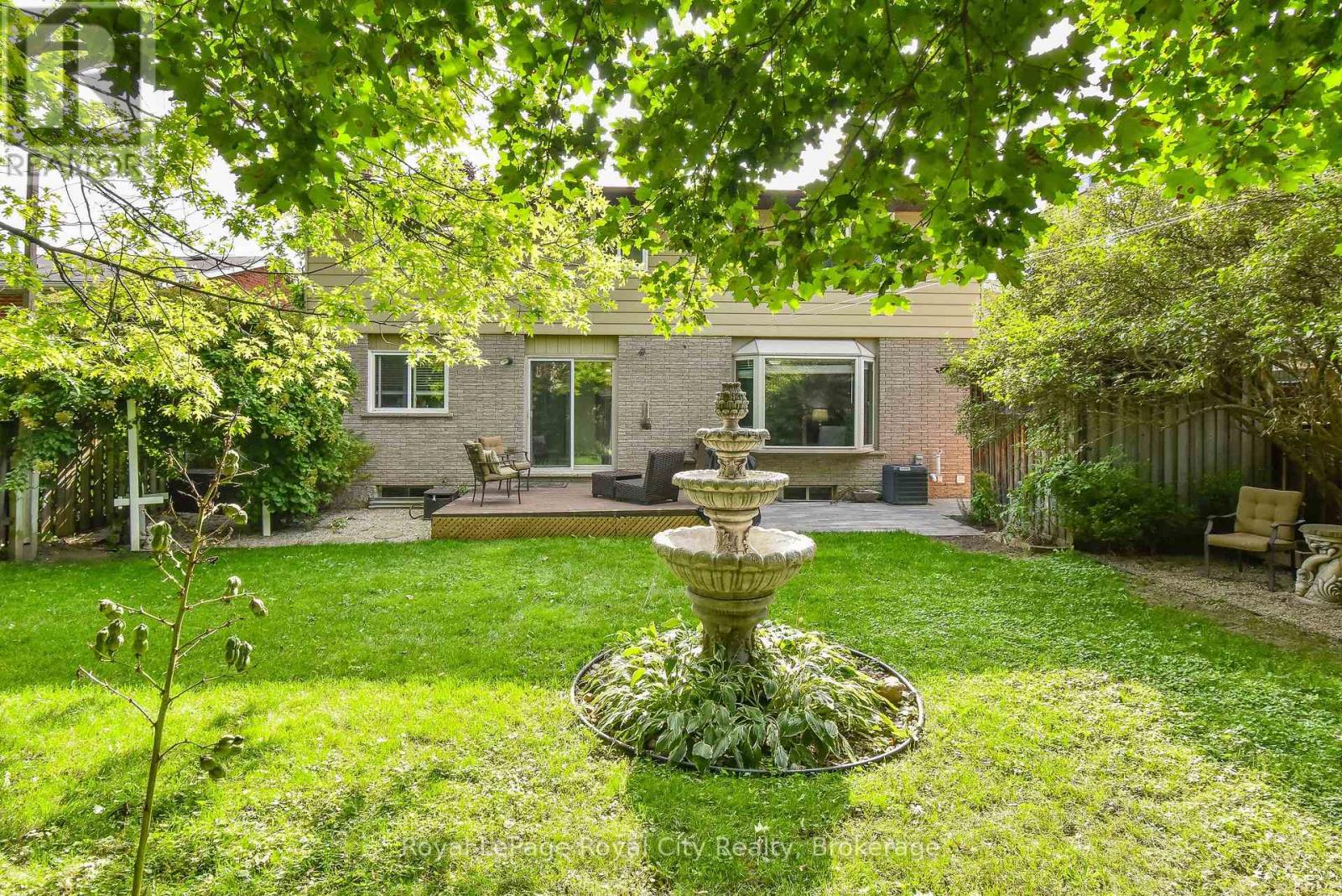 236 Ironwood Road, Guelph, Ontario  N1G 3G1 - Photo 43 - X12463972