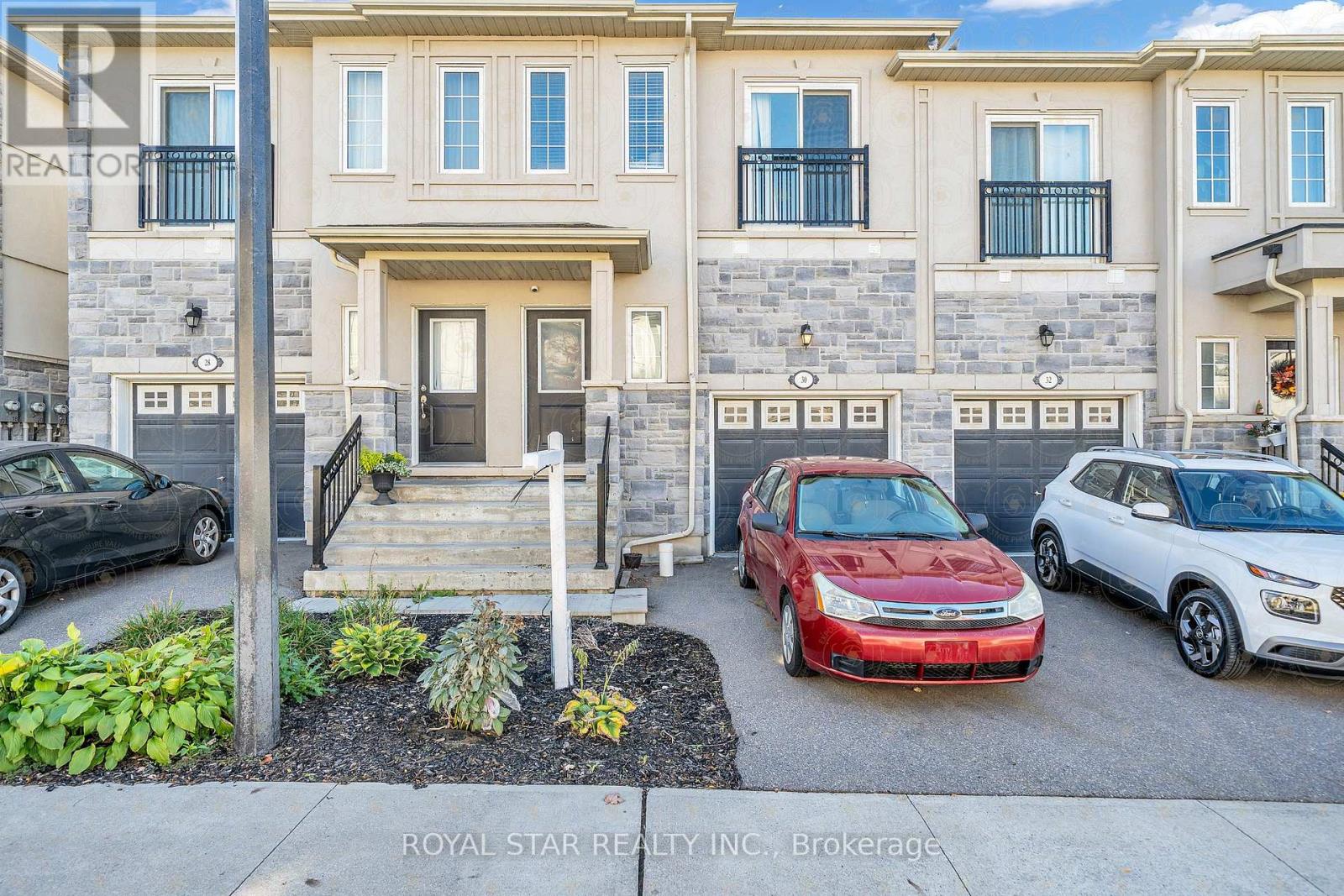 30 PROSPECT WAY, Whitby, Ontario