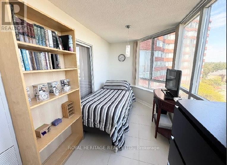 622 - 11753 Sheppard Avenue E, Toronto, Ontario  M1B 5M3 - Photo 17 - E12463817