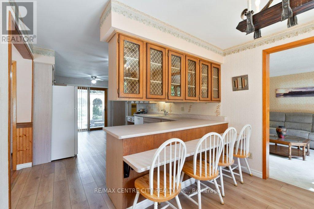 46215 North Street, Central Elgin, Ontario  N0L 2H0 - Photo 12 - X12463844