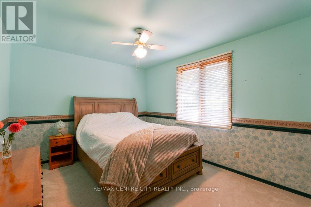 46215 North Street, Central Elgin, Ontario  N0L 2H0 - Photo 24 - X12463844