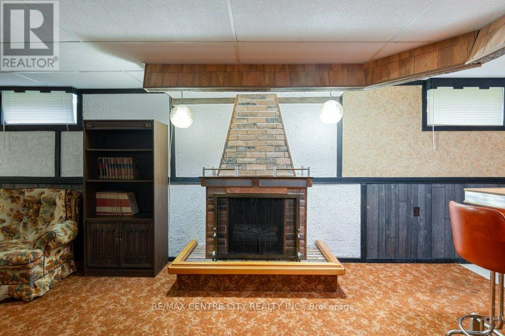 46215 North Street, Central Elgin, Ontario  N0L 2H0 - Photo 30 - X12463844