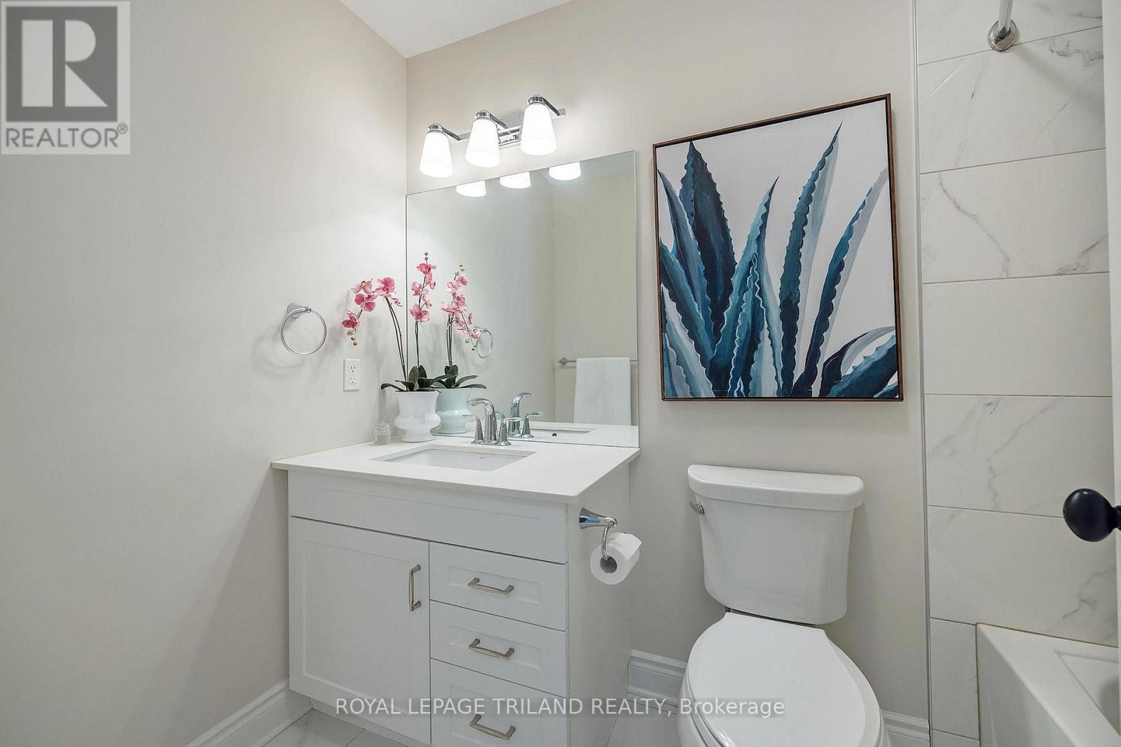 2005 Maddex Way, London North, Ontario  N5X 0M8 - Photo 45 - X12463901