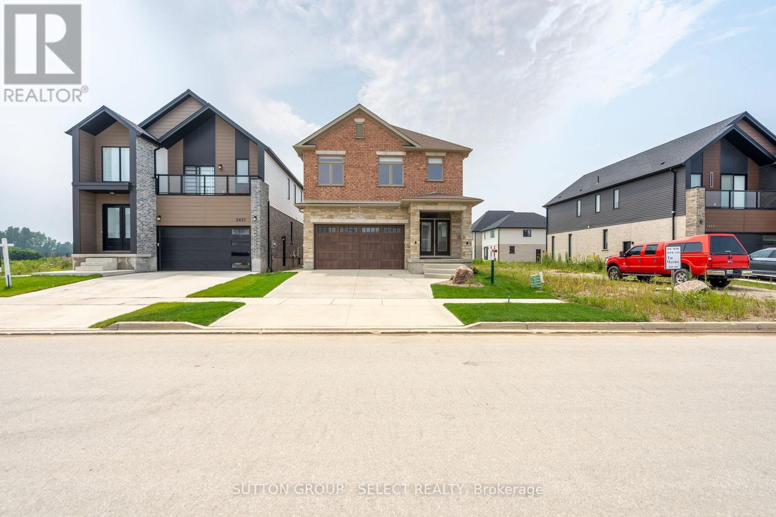 3833 Campbell Street N, London South, Ontario  N6P 0J7 - Photo 3 - X12463907