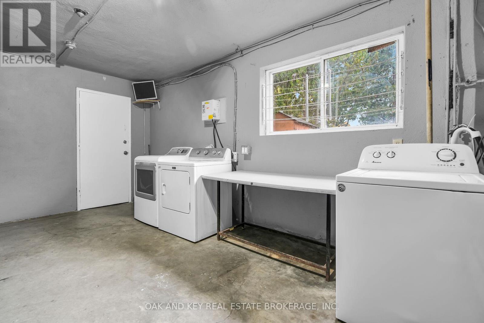 1563 Allen Place, London East, Ontario  N5W 2V9 - Photo 27 - X12463938
