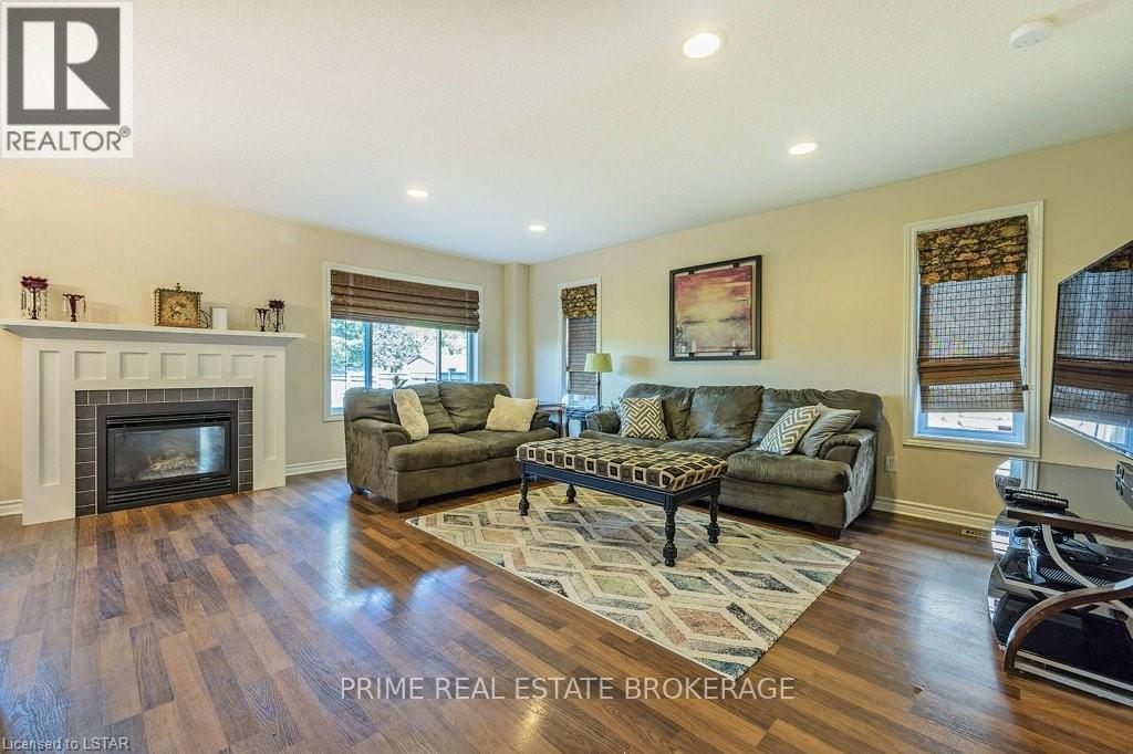 6 Peach Tree Boulevard, St. Thomas, Ontario  N5R 1L2 - Photo 6 - X12463951