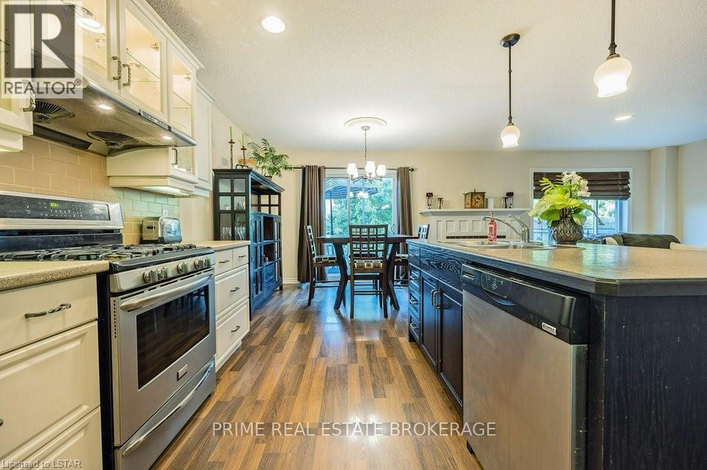 6 Peach Tree Boulevard, St. Thomas, Ontario  N5R 1L2 - Photo 8 - X12463951