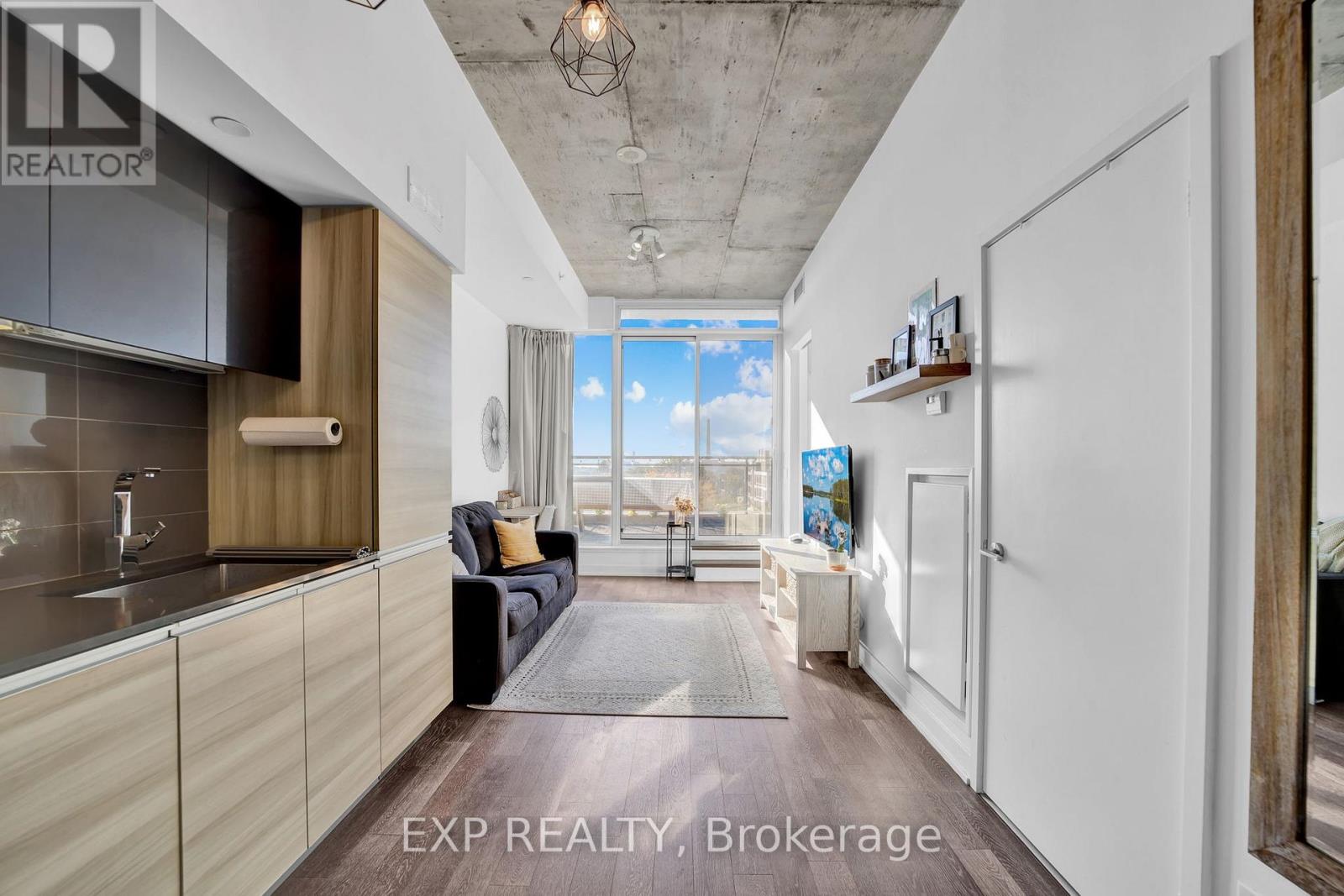 804 - 1238 Dundas St Street E, Toronto, Ontario  M4M 0C6 - Photo 14 - E12463939
