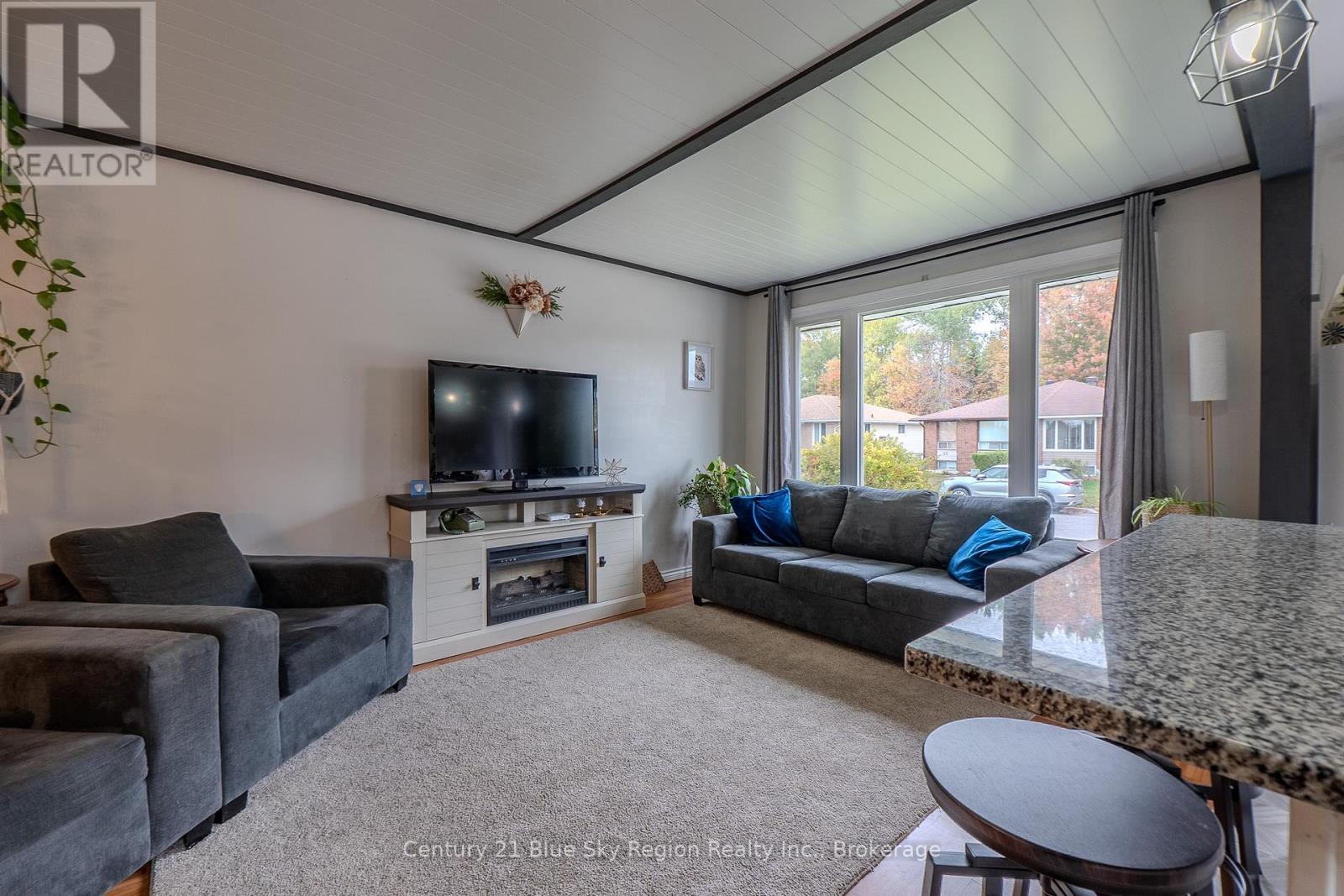 19 Massey Drive, North Bay, Ontario  P1A 3Y3 - Photo 22 - X12463879