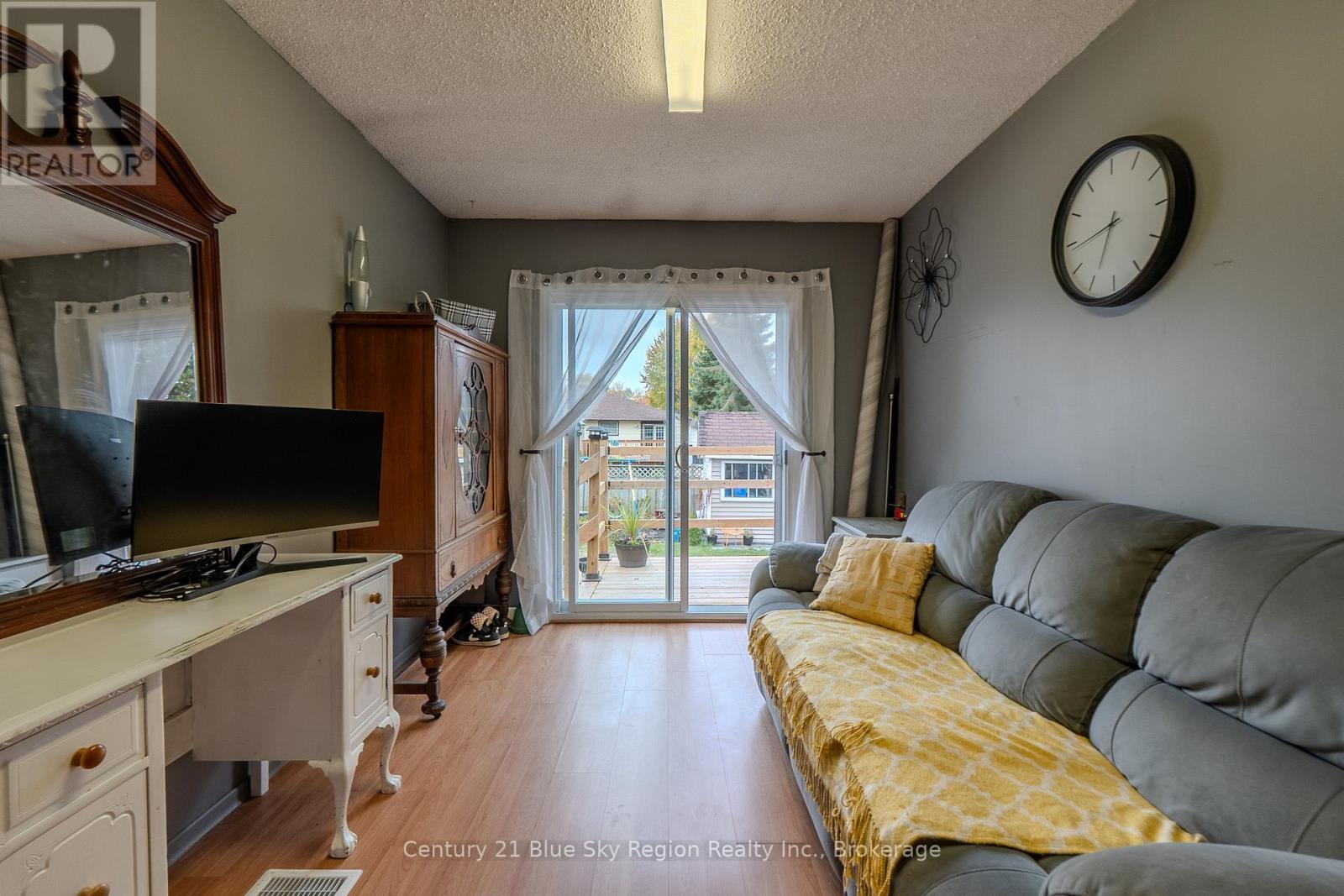 19 Massey Drive, North Bay, Ontario  P1A 3Y3 - Photo 33 - X12463879