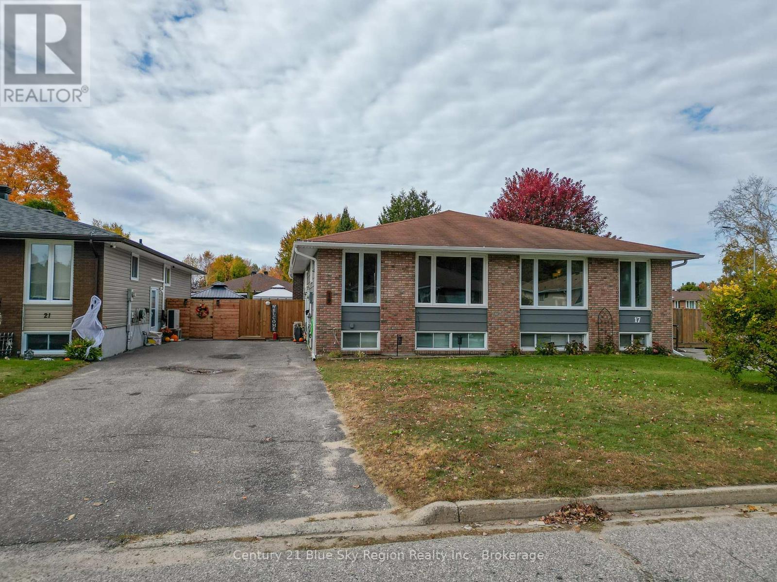 19 Massey Drive, North Bay, Ontario  P1A 3Y3 - Photo 4 - X12463879