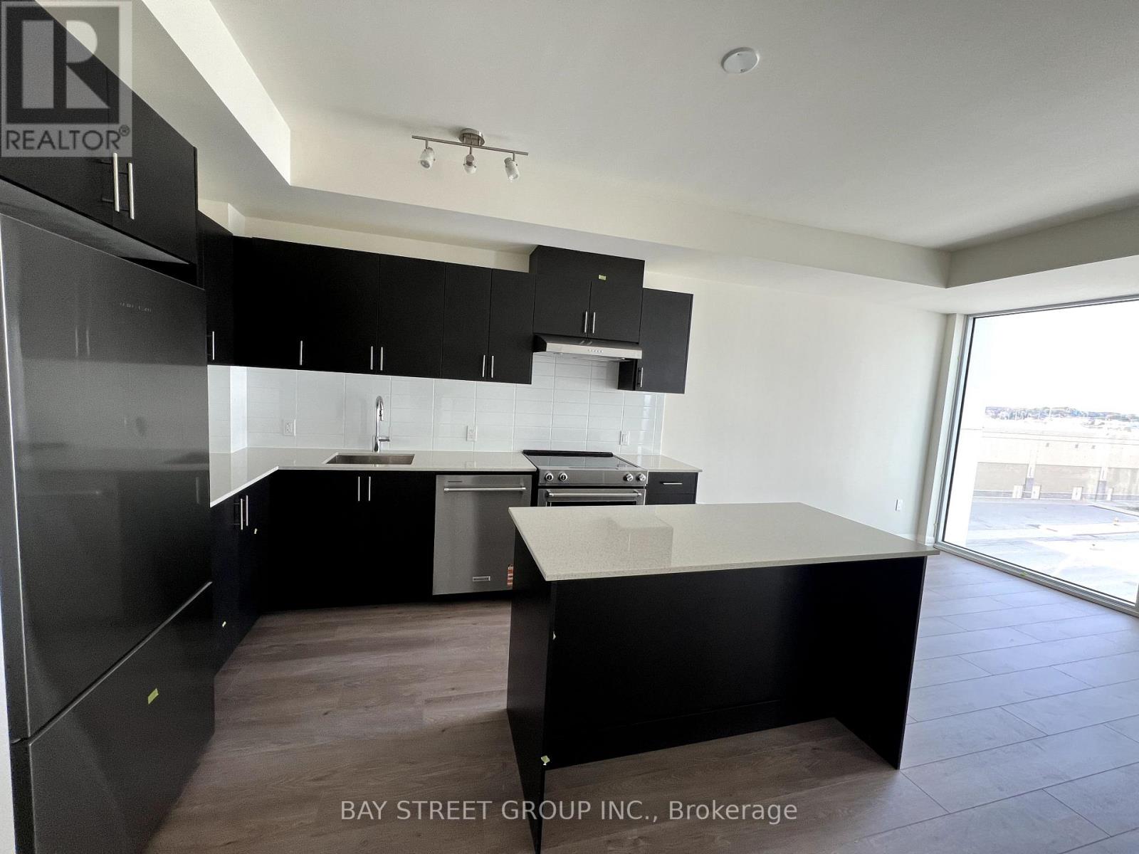 418 - 27 Korda Gate, Vaughan, Ontario  L4K 2M9 - Photo 4 - N12463779