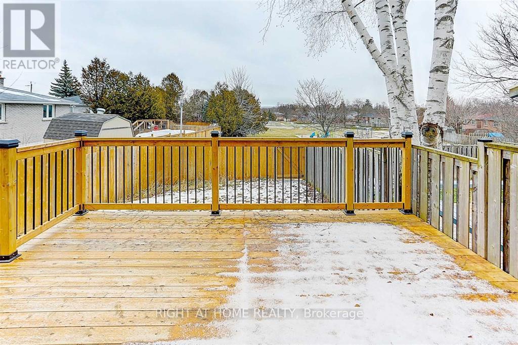 187 Collings Avenue, Bradford West Gwillimbury, Ontario  L3Z 1W2 - Photo 22 - N12463786