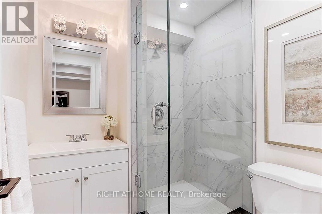 187 Collings Avenue, Bradford West Gwillimbury, Ontario  L3Z 1W2 - Photo 37 - N12463786