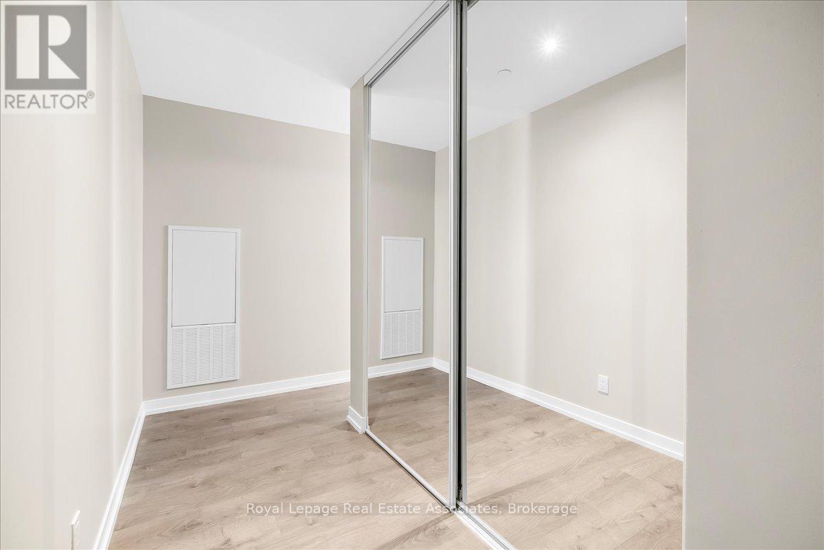 6112 - 950 Portage Parkway, Vaughan, Ontario  L4K 0J6 - Photo 15 - N12463833