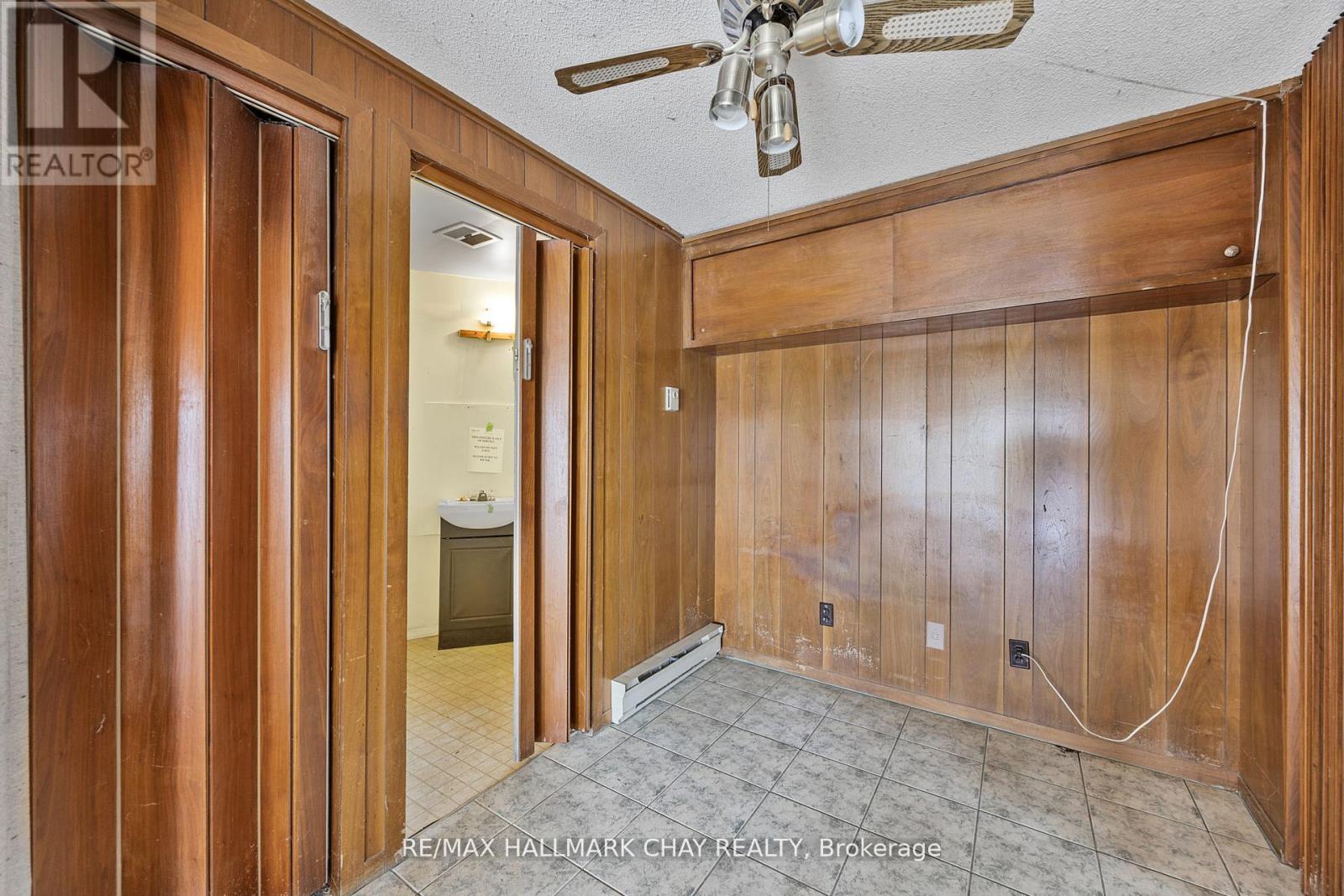4 Lakeshore Road, Midland, Ontario  L4R 0B9 - Photo 30 - S12463789