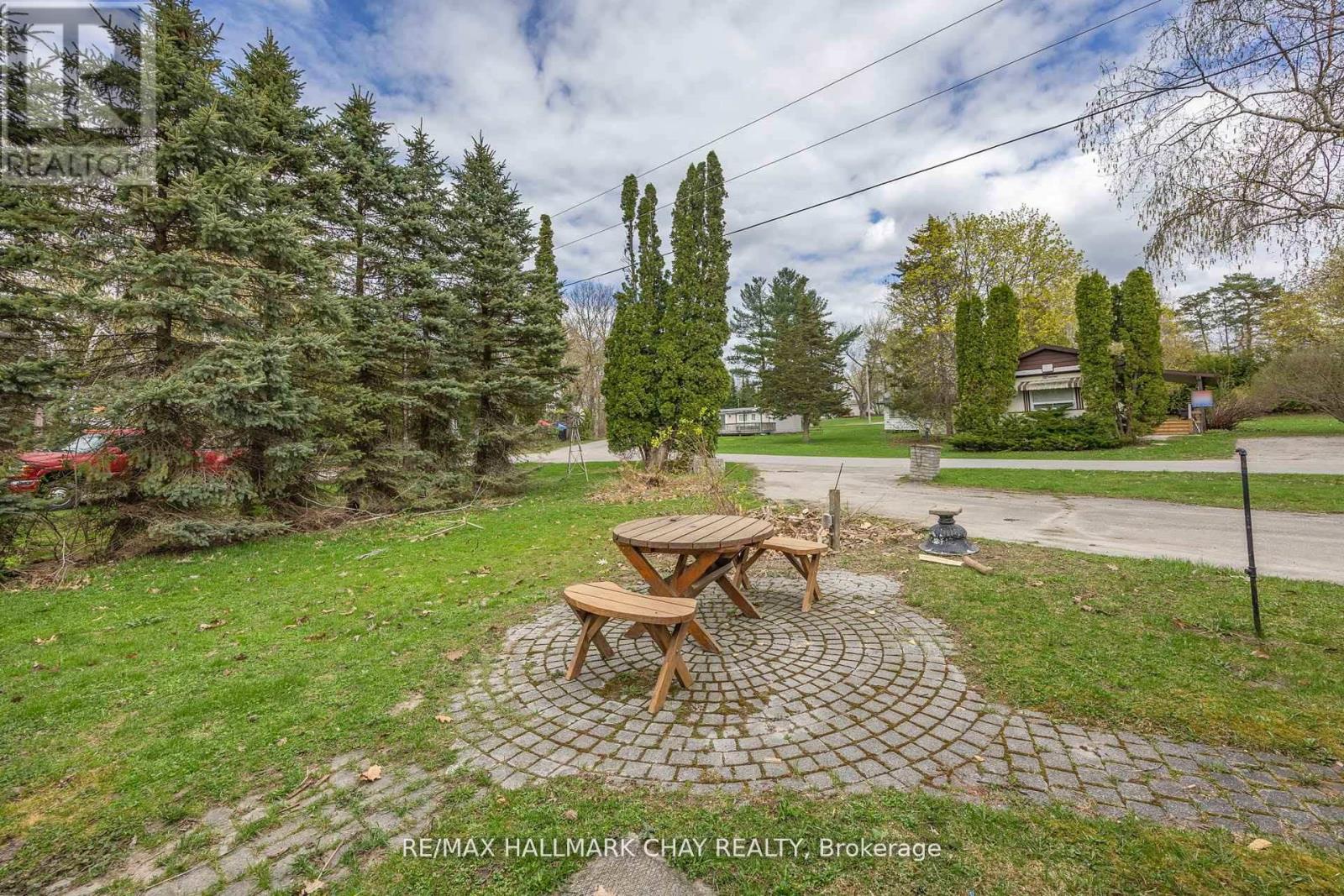 4 Lakeshore Road, Midland, Ontario  L4R 0B9 - Photo 31 - S12463789