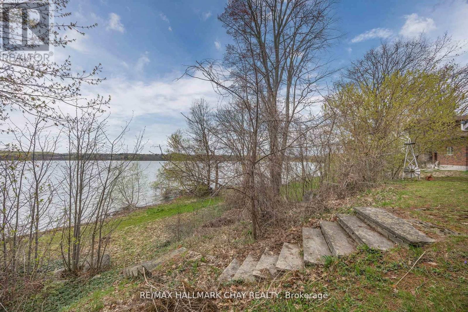 4 Lakeshore Road, Midland, Ontario  L4R 0B9 - Photo 35 - S12463789